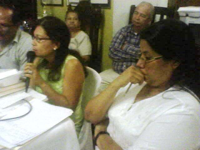 Concejal Flor de Maria Rivera (izq.) y Arianne Maldonado